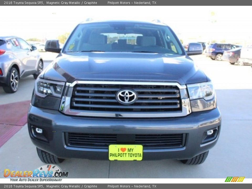 2018 Toyota Sequoia SR5 Magnetic Gray Metallic / Graphite Photo #2
