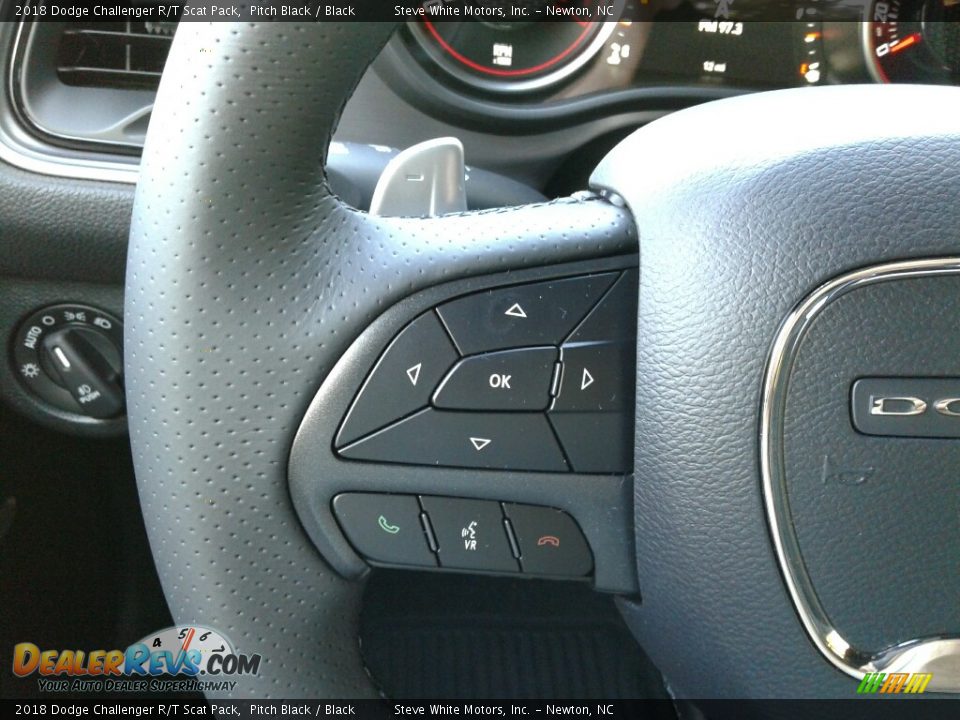 2018 Dodge Challenger R/T Scat Pack Pitch Black / Black Photo #16