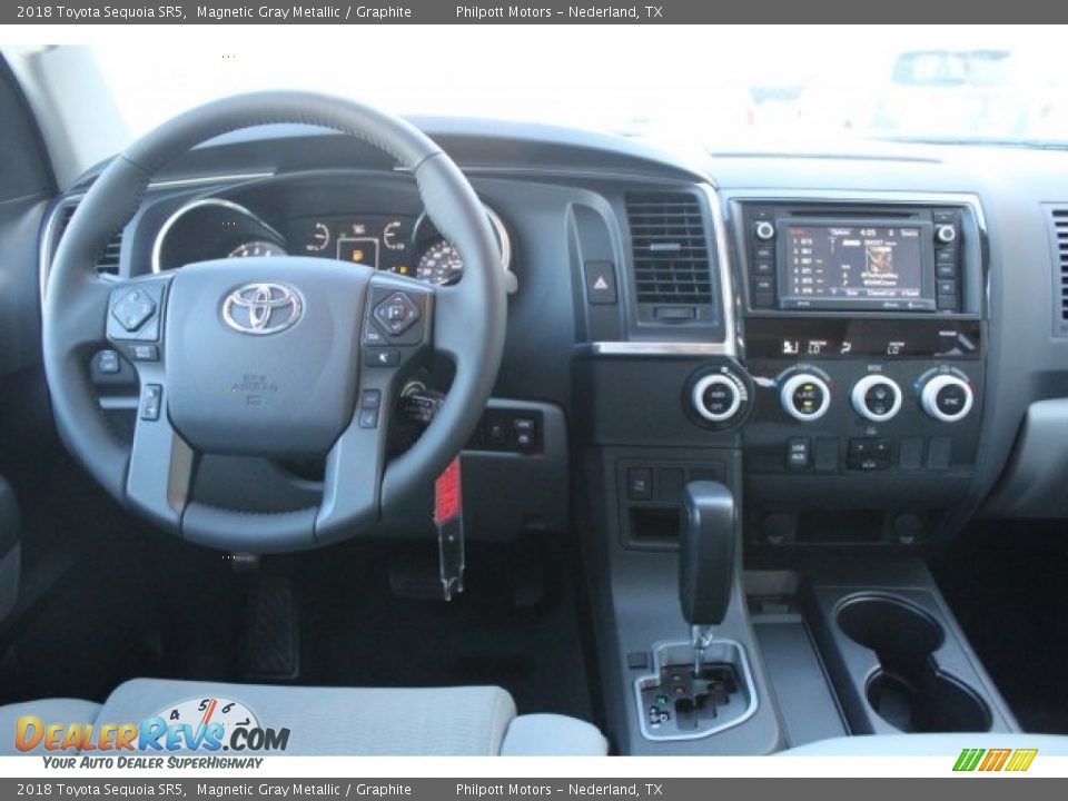 2018 Toyota Sequoia SR5 Magnetic Gray Metallic / Graphite Photo #22