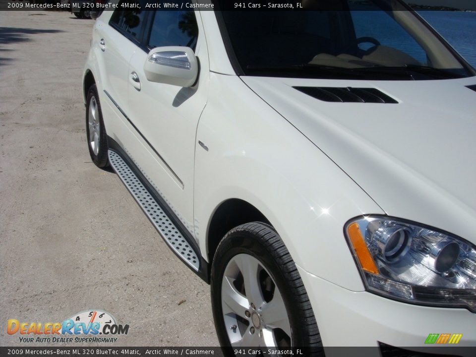 2009 Mercedes-Benz ML 320 BlueTec 4Matic Arctic White / Cashmere Photo #9