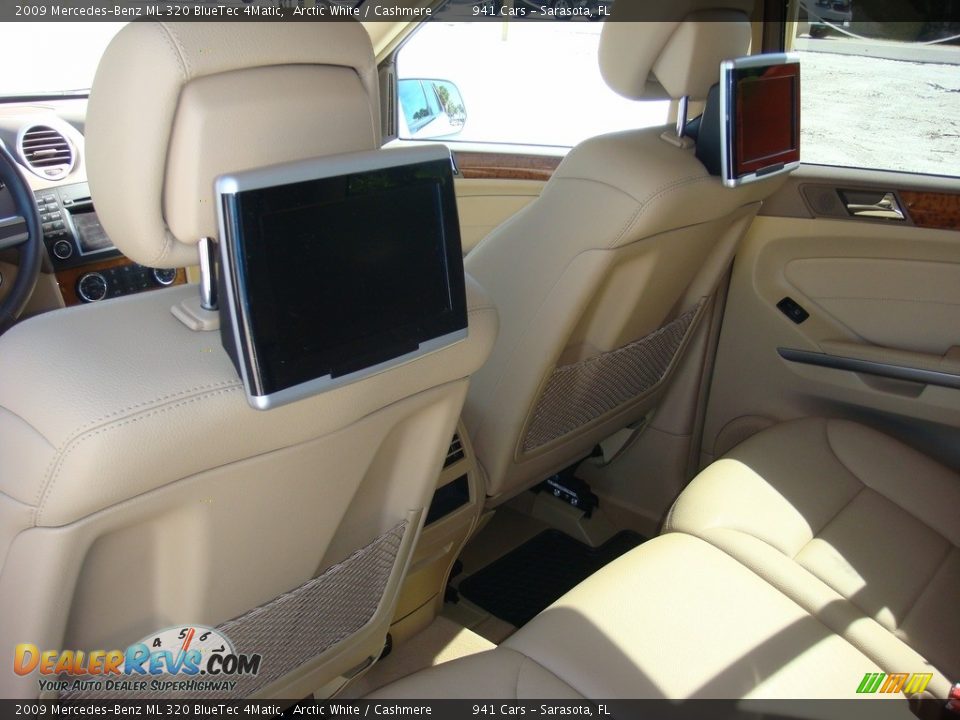 2009 Mercedes-Benz ML 320 BlueTec 4Matic Arctic White / Cashmere Photo #15