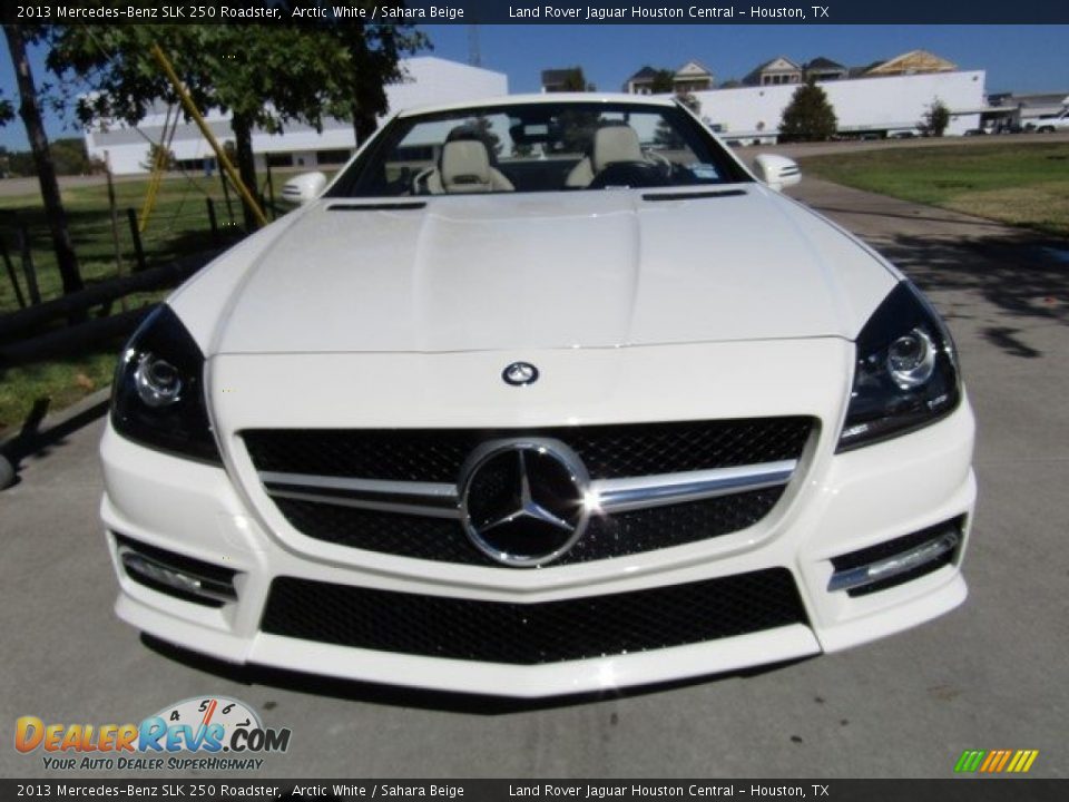 2013 Mercedes-Benz SLK 250 Roadster Arctic White / Sahara Beige Photo #9