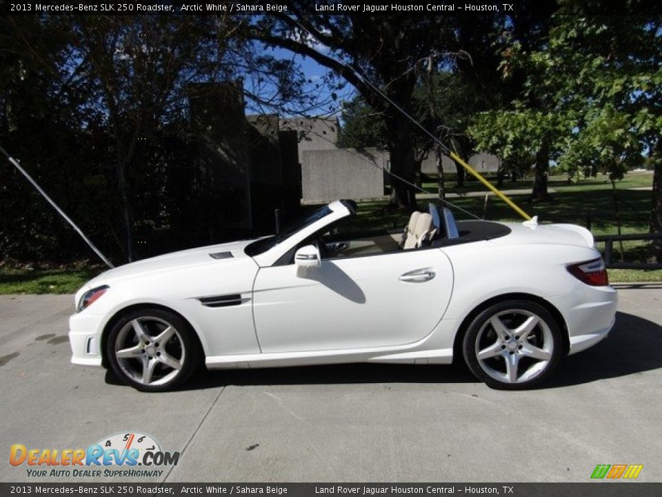2013 Mercedes-Benz SLK 250 Roadster Arctic White / Sahara Beige Photo #11