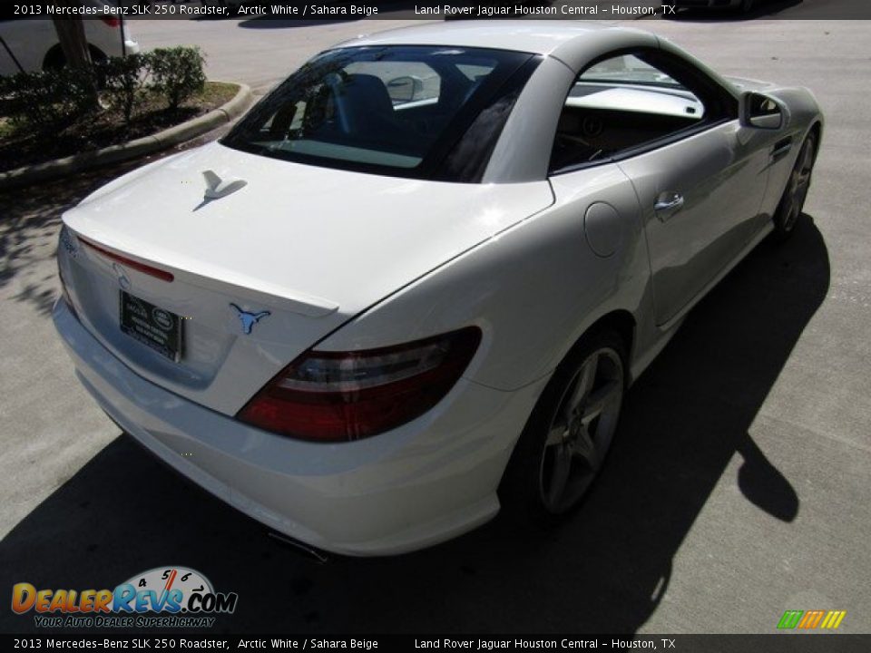 2013 Mercedes-Benz SLK 250 Roadster Arctic White / Sahara Beige Photo #14