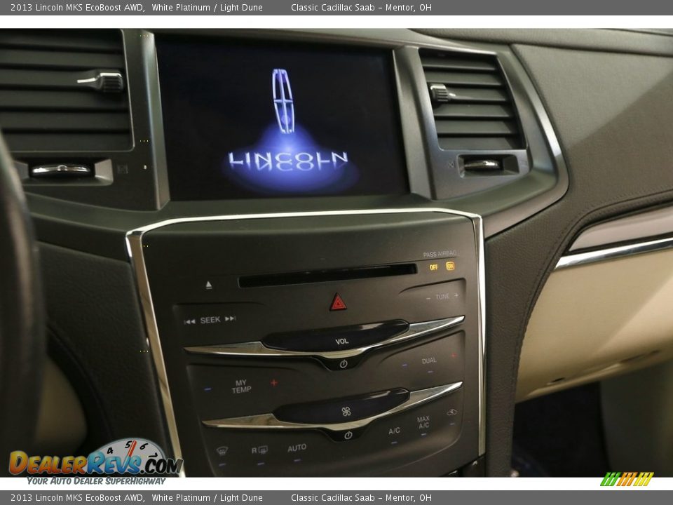 2013 Lincoln MKS EcoBoost AWD White Platinum / Light Dune Photo #9