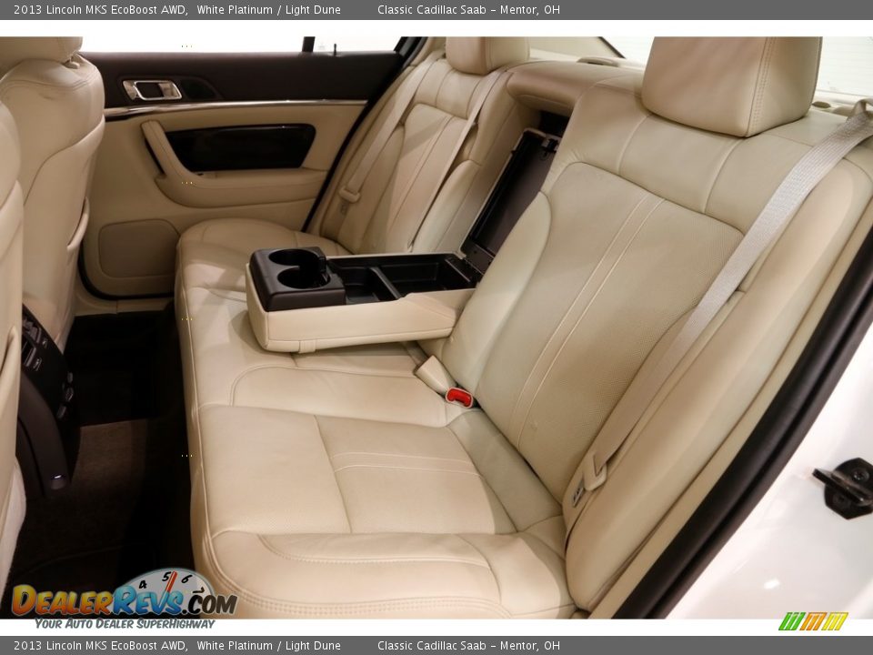 2013 Lincoln MKS EcoBoost AWD White Platinum / Light Dune Photo #19