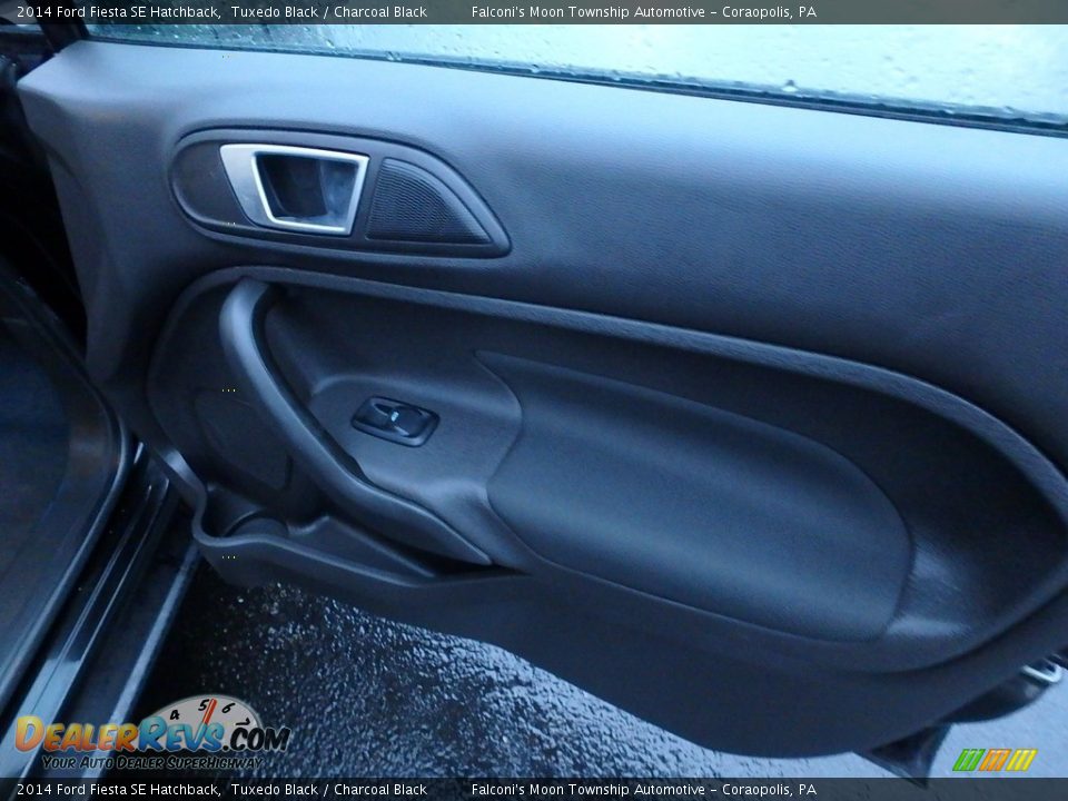 2014 Ford Fiesta SE Hatchback Tuxedo Black / Charcoal Black Photo #13