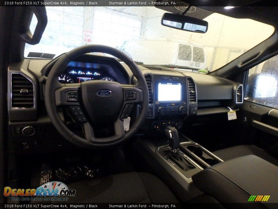 2018 Ford F150 XLT SuperCrew 4x4 Magnetic / Black Photo #8