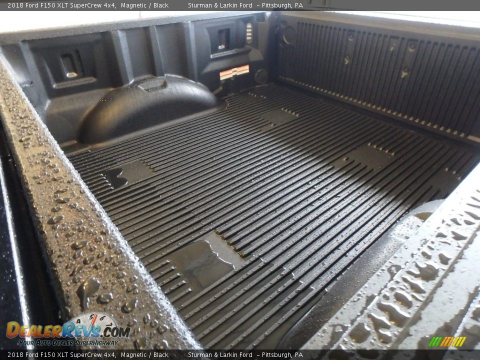 2018 Ford F150 XLT SuperCrew 4x4 Magnetic / Black Photo #15