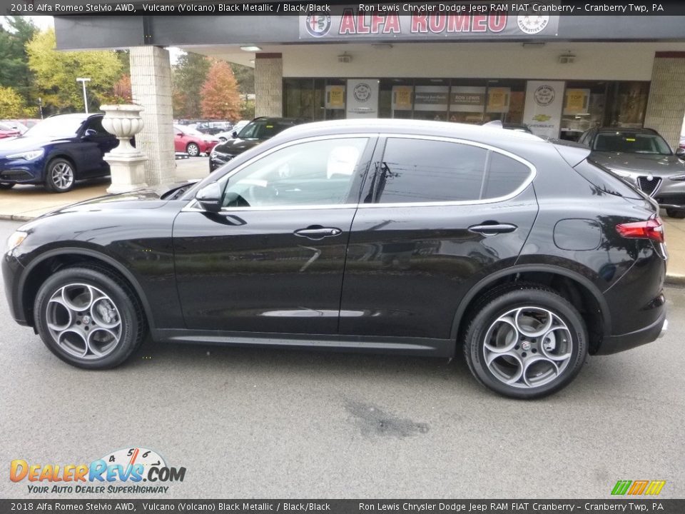 2018 Alfa Romeo Stelvio AWD Vulcano (Volcano) Black Metallic / Black/Black Photo #3