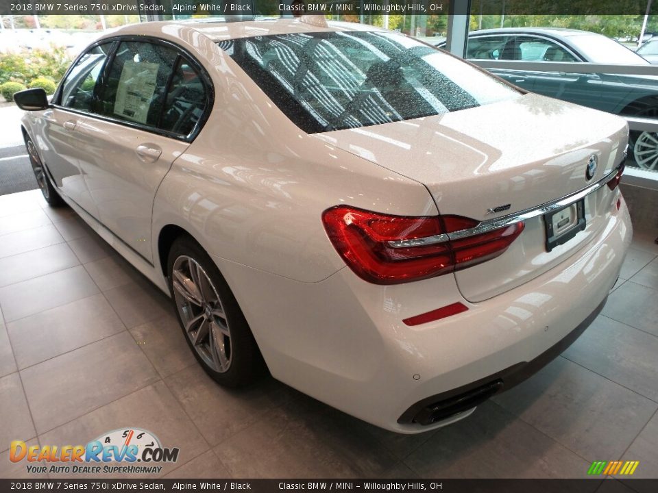2018 BMW 7 Series 750i xDrive Sedan Alpine White / Black Photo #2