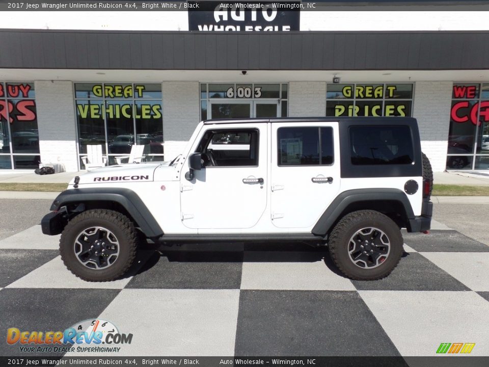2017 Jeep Wrangler Unlimited Rubicon 4x4 Bright White / Black Photo #1