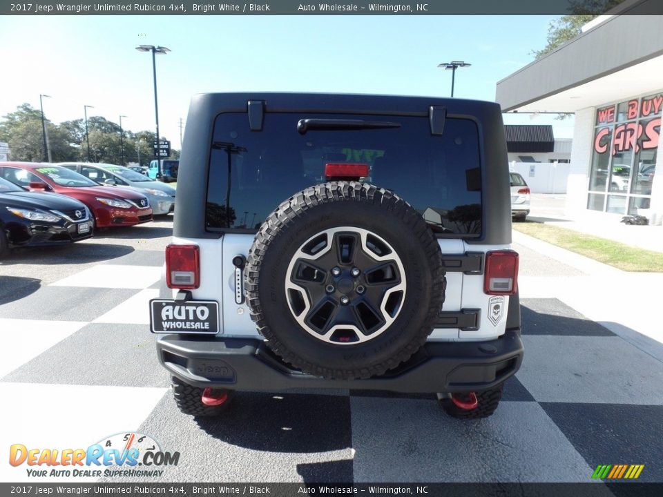2017 Jeep Wrangler Unlimited Rubicon 4x4 Bright White / Black Photo #4