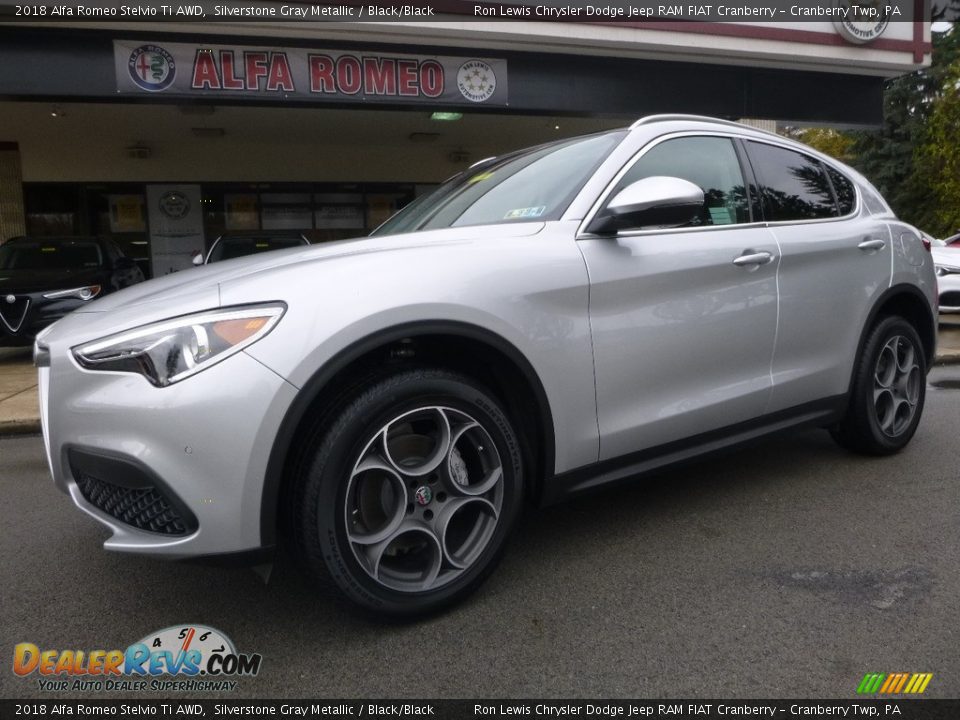 2018 Alfa Romeo Stelvio Ti AWD Silverstone Gray Metallic / Black/Black Photo #2