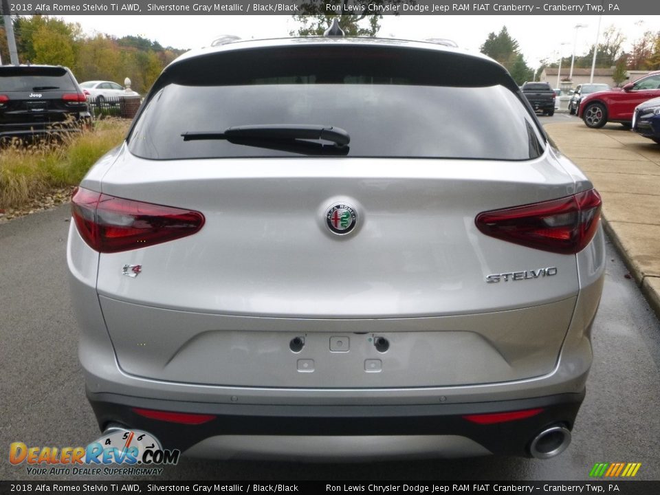 2018 Alfa Romeo Stelvio Ti AWD Silverstone Gray Metallic / Black/Black Photo #6