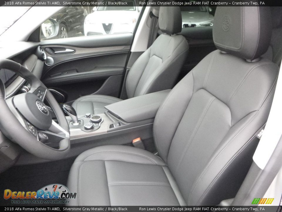 2018 Alfa Romeo Stelvio Ti AWD Silverstone Gray Metallic / Black/Black Photo #20