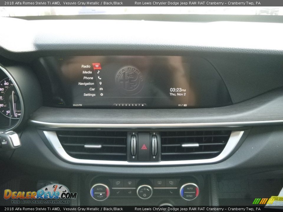 2018 Alfa Romeo Stelvio Ti AWD Vesuvio Gray Metallic / Black/Black Photo #25