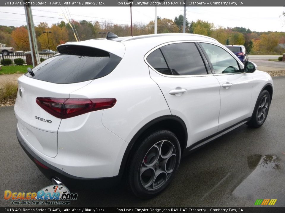 2018 Alfa Romeo Stelvio Ti AWD Alfa White / Black/Black Photo #7