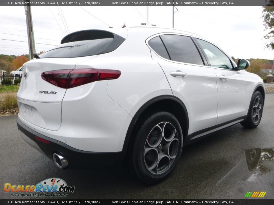 2018 Alfa Romeo Stelvio Ti AWD Alfa White / Black/Black Photo #8