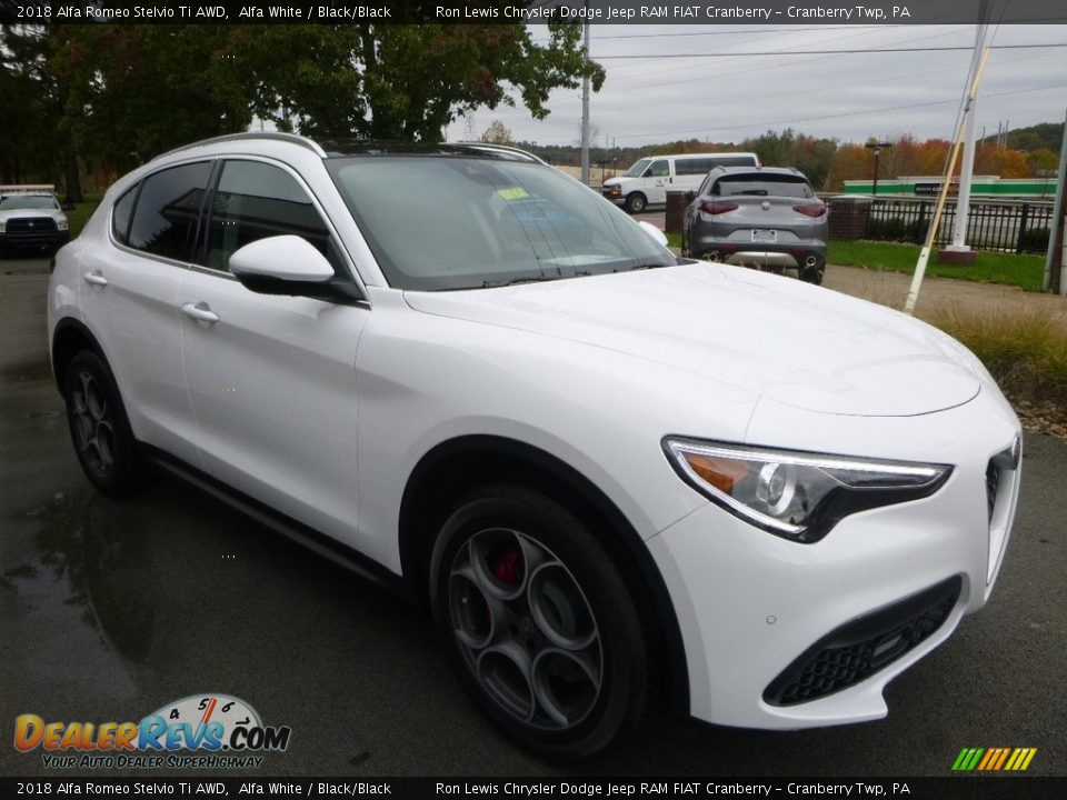 2018 Alfa Romeo Stelvio Ti AWD Alfa White / Black/Black Photo #10