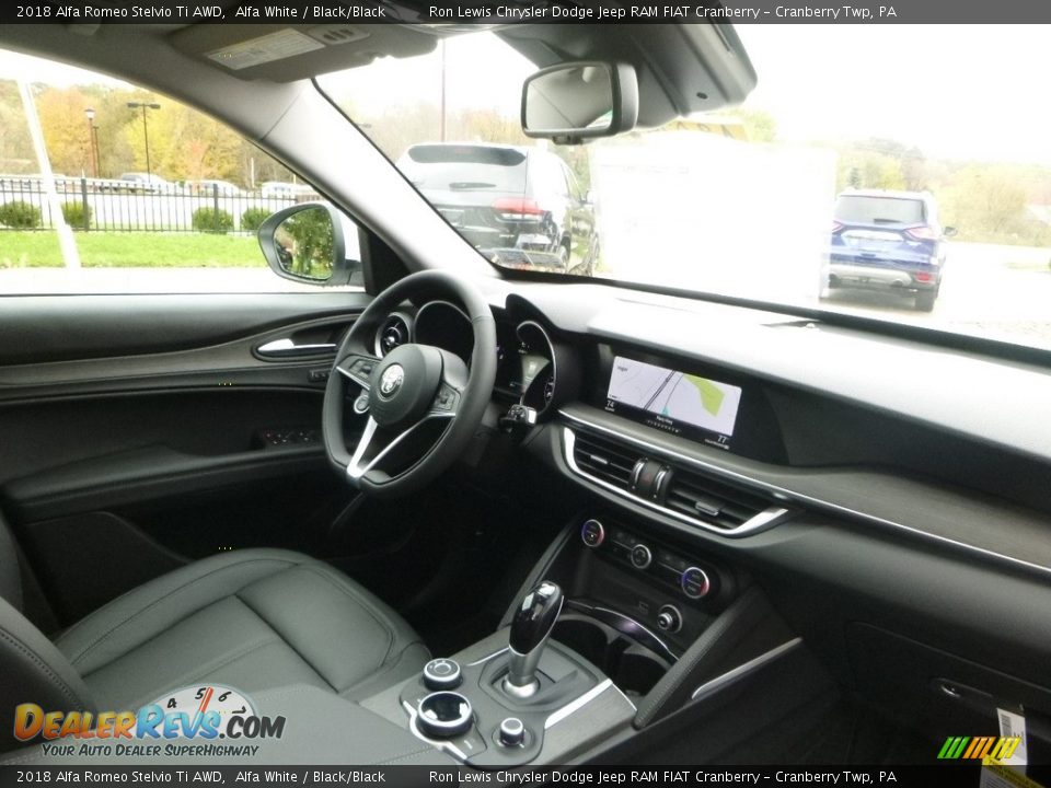 2018 Alfa Romeo Stelvio Ti AWD Alfa White / Black/Black Photo #15