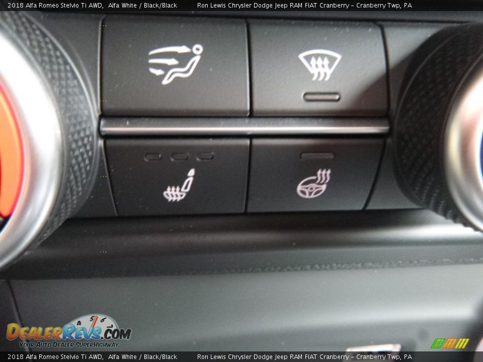 2018 Alfa Romeo Stelvio Ti AWD Alfa White / Black/Black Photo #24