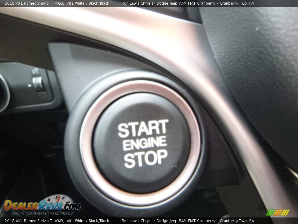 2018 Alfa Romeo Stelvio Ti AWD Alfa White / Black/Black Photo #29