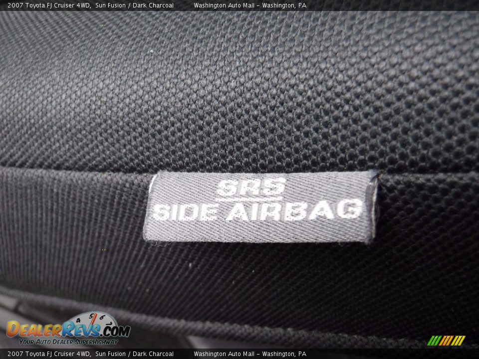 2007 Toyota FJ Cruiser 4WD Sun Fusion / Dark Charcoal Photo #15