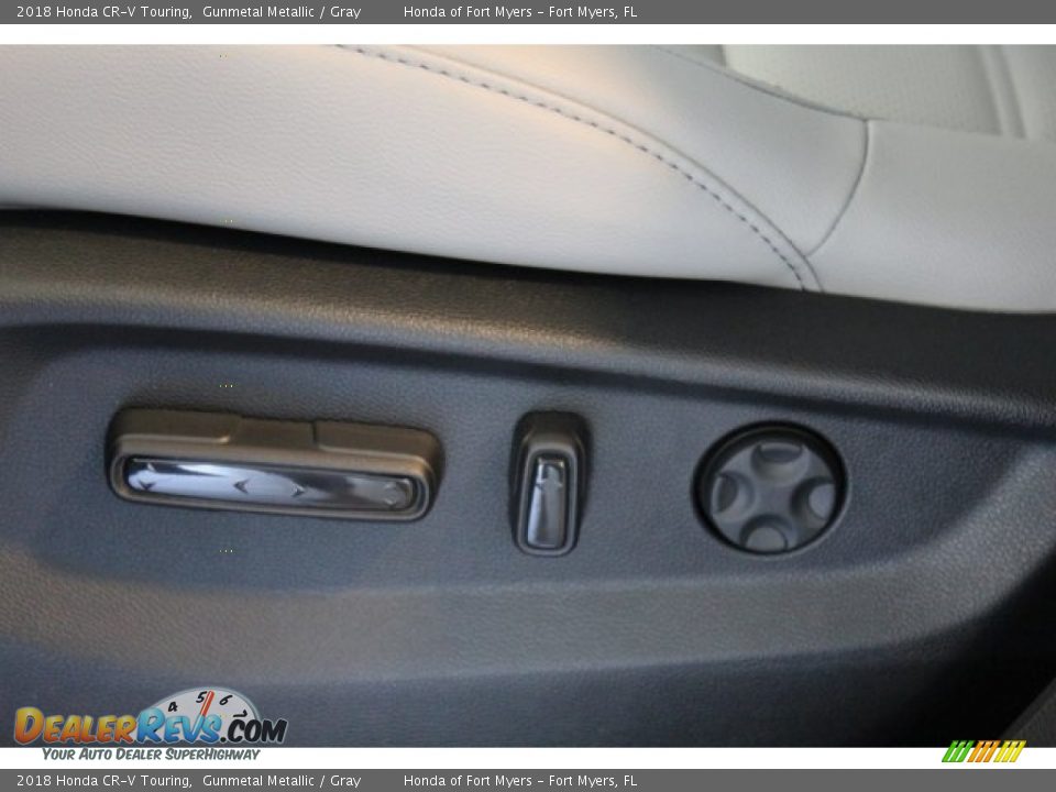 2018 Honda CR-V Touring Gunmetal Metallic / Gray Photo #11