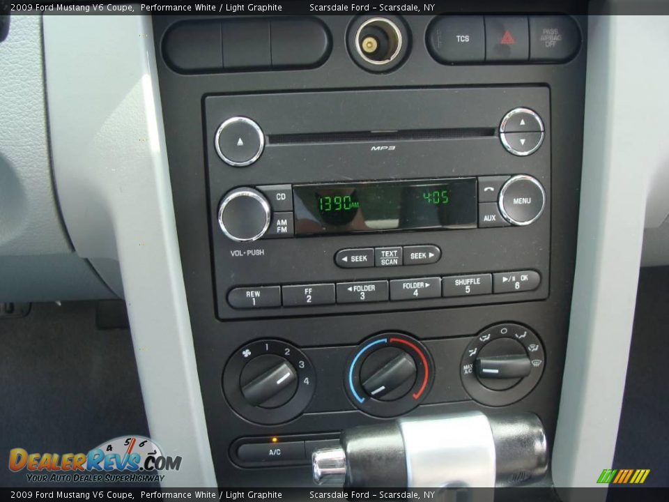 2009 Ford Mustang V6 Coupe Performance White / Light Graphite Photo #21