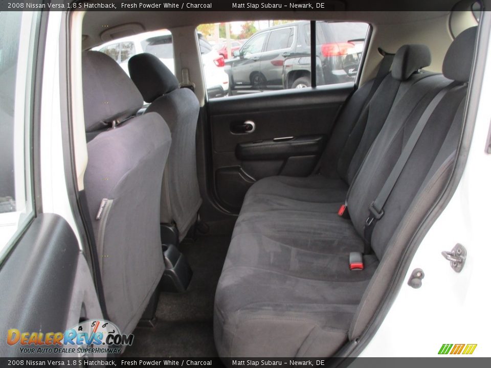 2008 Nissan Versa 1.8 S Hatchback Fresh Powder White / Charcoal Photo #20