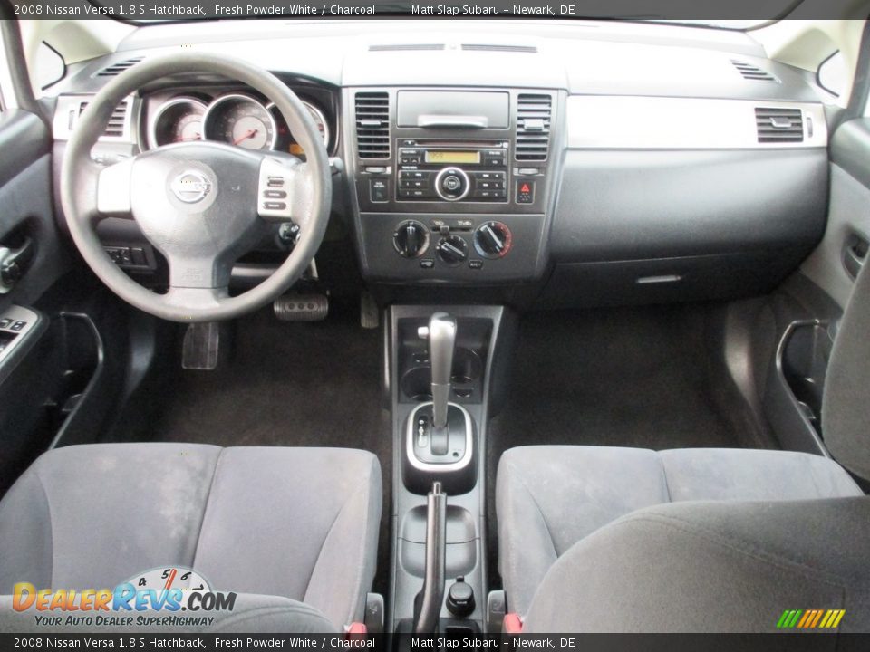 2008 Nissan Versa 1.8 S Hatchback Fresh Powder White / Charcoal Photo #23