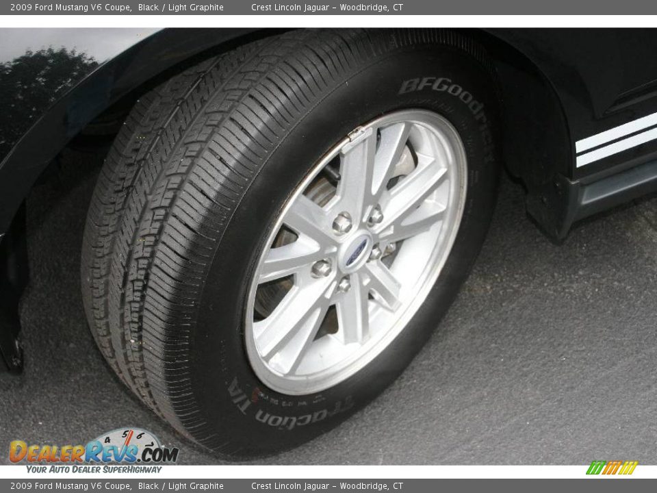 2009 Ford Mustang V6 Coupe Black / Light Graphite Photo #14