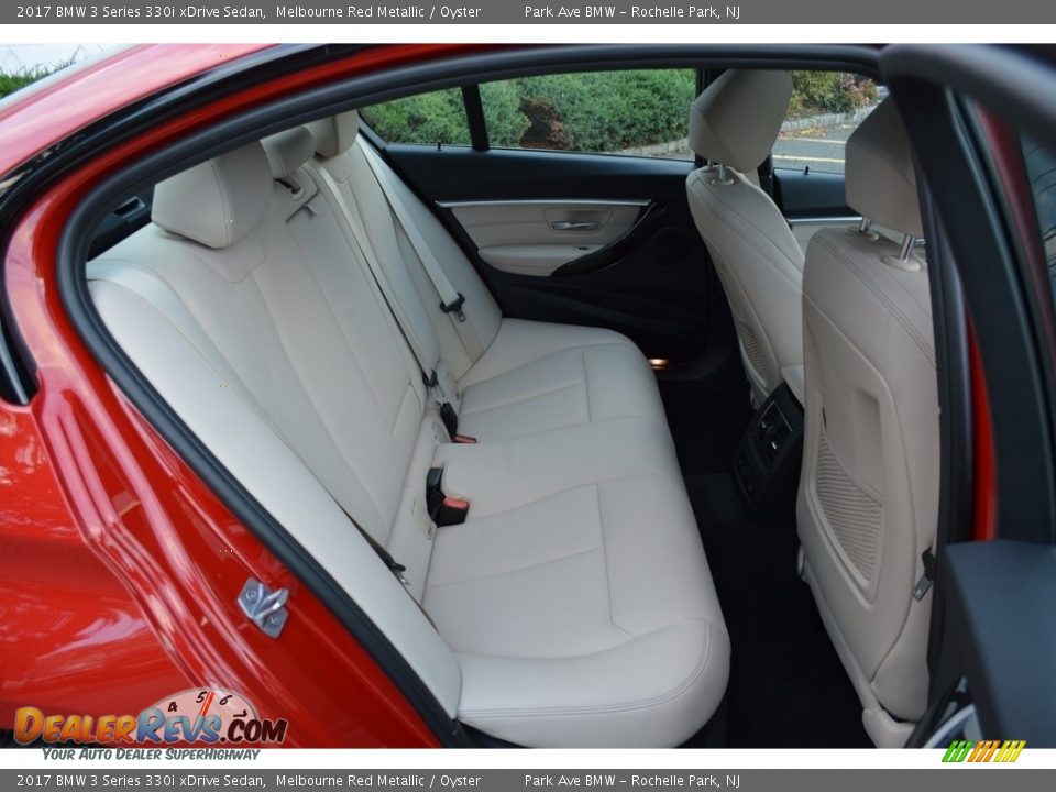 2017 BMW 3 Series 330i xDrive Sedan Melbourne Red Metallic / Oyster Photo #25