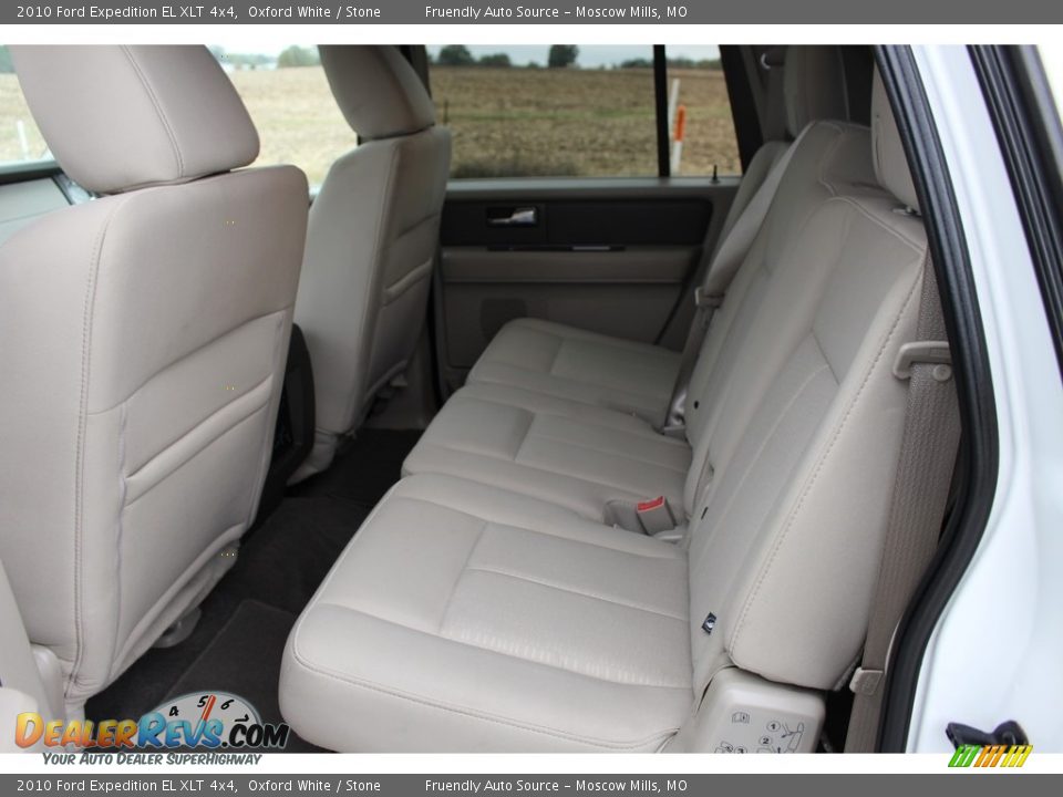 2010 Ford Expedition EL XLT 4x4 Oxford White / Stone Photo #10