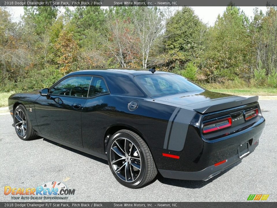 2018 Dodge Challenger R/T Scat Pack Pitch Black / Black Photo #8