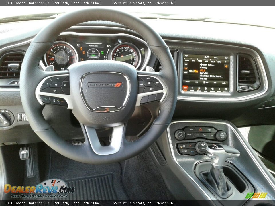 2018 Dodge Challenger R/T Scat Pack Pitch Black / Black Photo #15