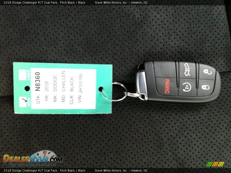 2018 Dodge Challenger R/T Scat Pack Pitch Black / Black Photo #32