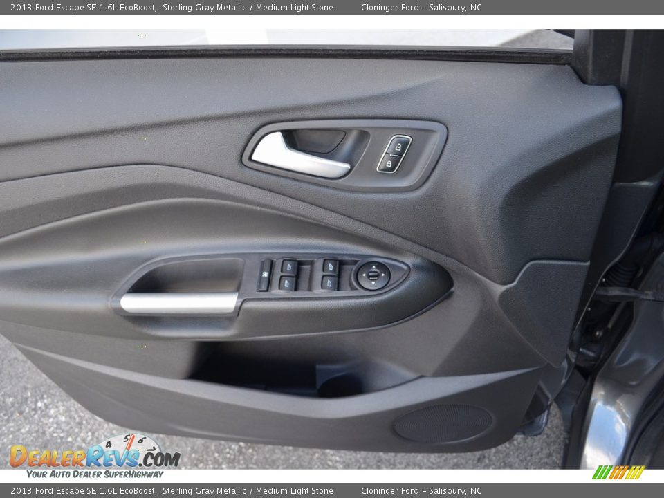2013 Ford Escape SE 1.6L EcoBoost Sterling Gray Metallic / Medium Light Stone Photo #8