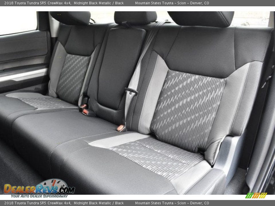 2018 Toyota Tundra SR5 CrewMax 4x4 Midnight Black Metallic / Black Photo #7