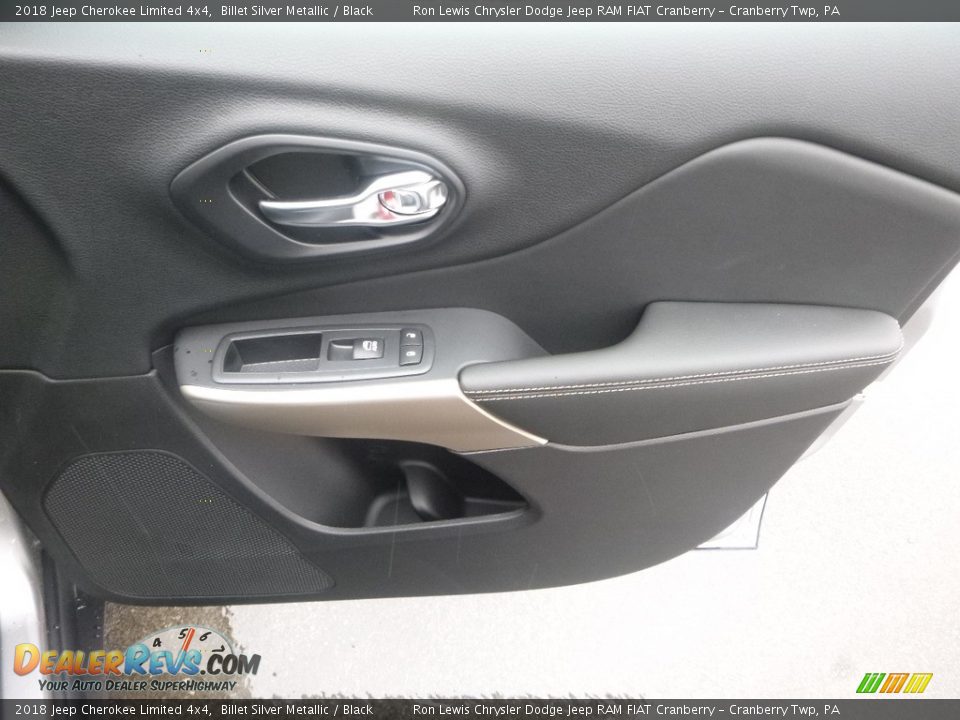 2018 Jeep Cherokee Limited 4x4 Billet Silver Metallic / Black Photo #12