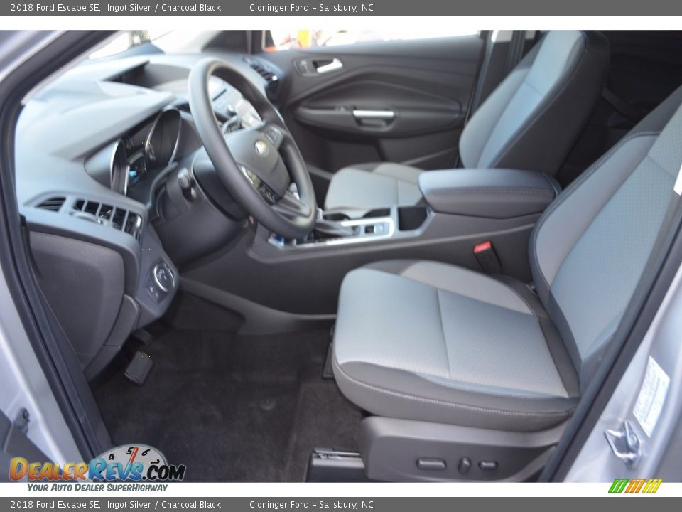 2018 Ford Escape SE Ingot Silver / Charcoal Black Photo #6