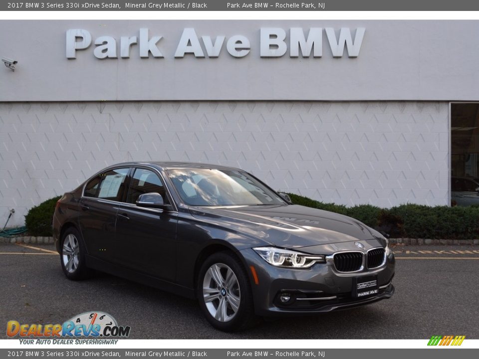 2017 BMW 3 Series 330i xDrive Sedan Mineral Grey Metallic / Black Photo #1