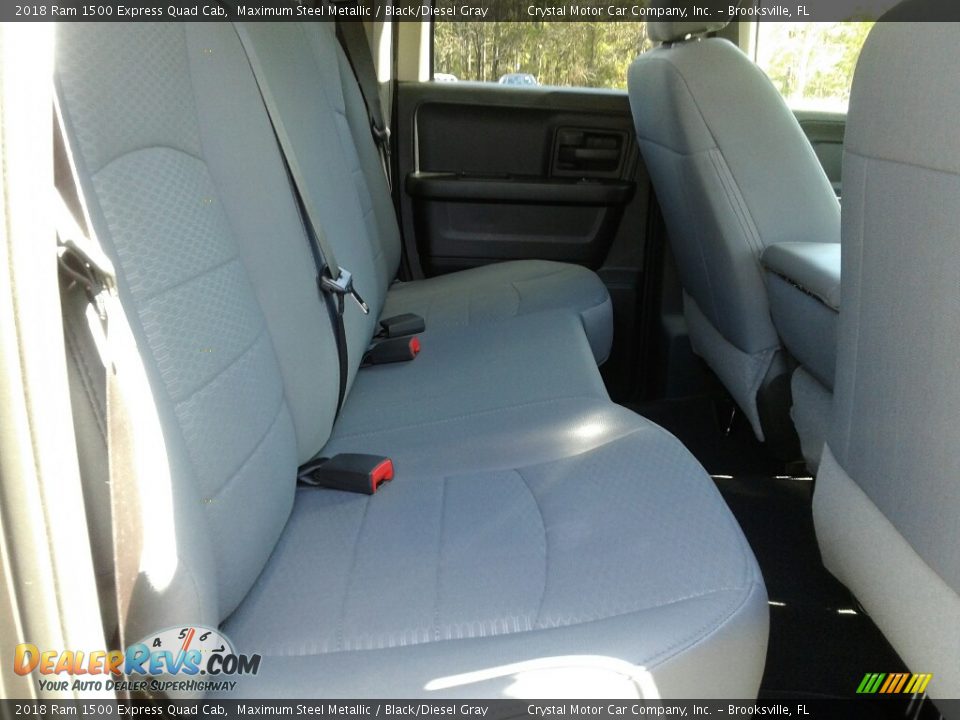 2018 Ram 1500 Express Quad Cab Maximum Steel Metallic / Black/Diesel Gray Photo #11