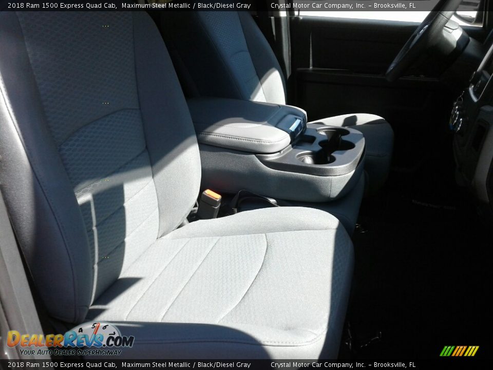 2018 Ram 1500 Express Quad Cab Maximum Steel Metallic / Black/Diesel Gray Photo #12