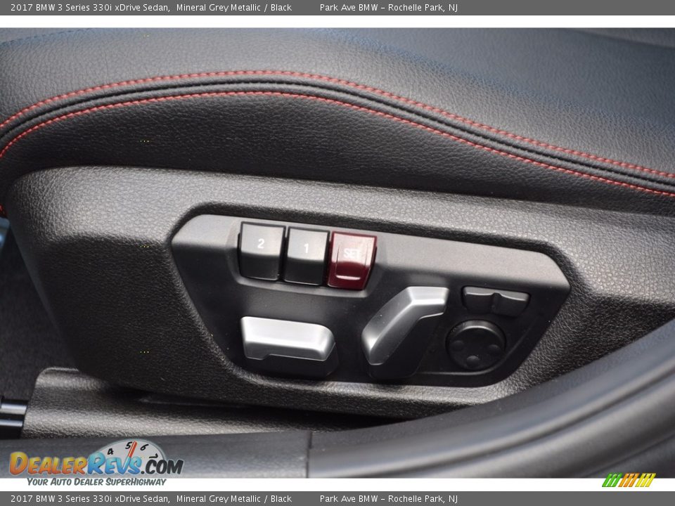 2017 BMW 3 Series 330i xDrive Sedan Mineral Grey Metallic / Black Photo #12