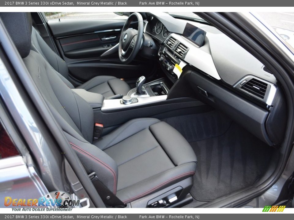 2017 BMW 3 Series 330i xDrive Sedan Mineral Grey Metallic / Black Photo #27
