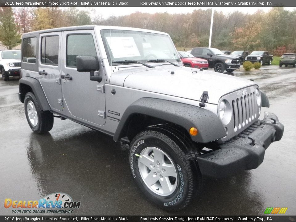 Front 3/4 View of 2018 Jeep Wrangler Unlimited Sport 4x4 Photo #7