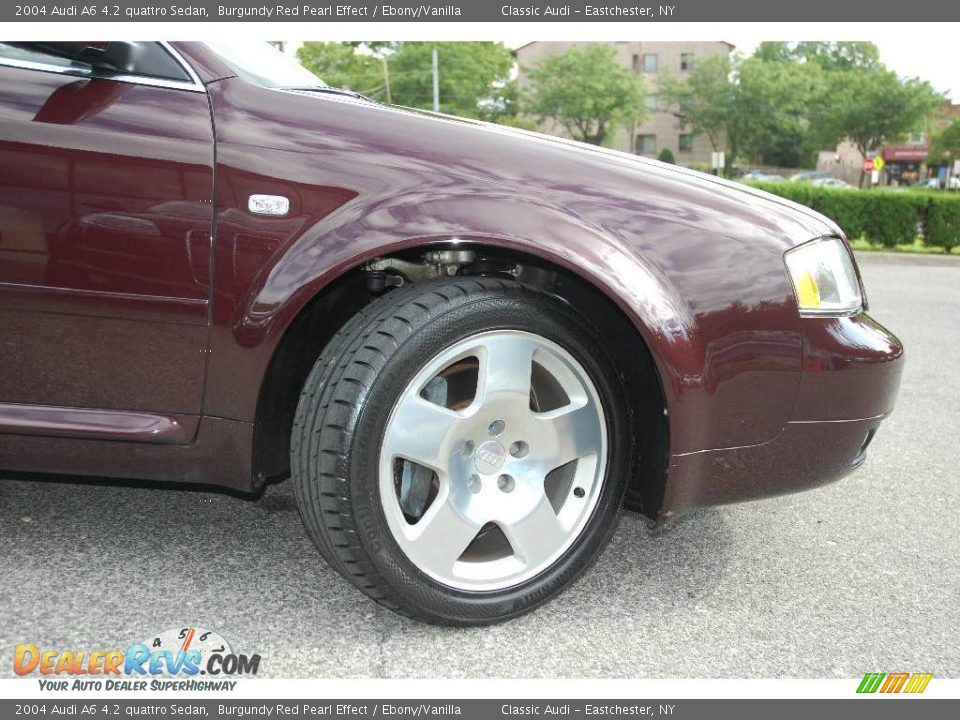 2004 Audi A6 4.2 quattro Sedan Burgundy Red Pearl Effect / Ebony/Vanilla Photo #9