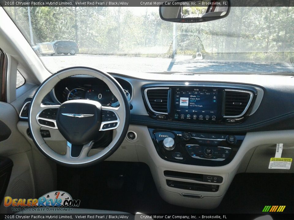 Dashboard of 2018 Chrysler Pacifica Hybrid Limited Photo #13